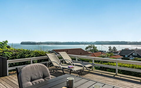 Maj - 150M from the Sea: Meubilair, Interieur Ontwerp, Flooring, Hout, Verdieping, Plafond, Houten Vloer, Stoel, Tafel, Verlichting