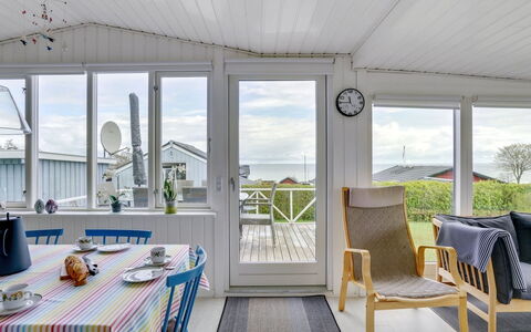 Stamena - 200M from the Sea: Dak, Huis, Huis, Verblijf, Deur, Siding, Dek, Veranda, Plank, Hardwood