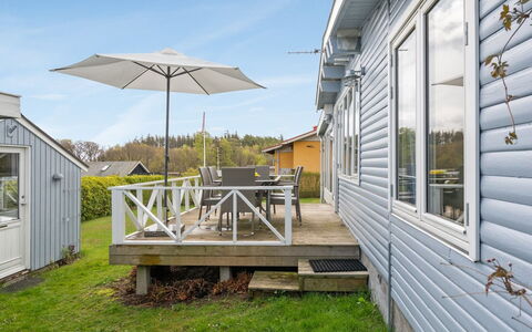 Stamena - 200M from the Sea: Dak, Huis, Huis, Verblijf, Deur, Siding, Dek, Veranda, Plank, Hardwood