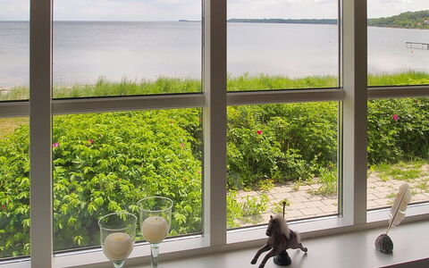 Melia - 50M to the Fjord: Hout, Dak, Architectuur, Huis, Huis, Verblijf, Siding, Hardwood, Helling, Landgoed