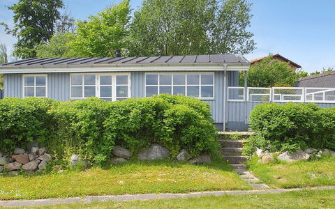 Melia - 50M to the Fjord: Hout, Dak, Architectuur, Huis, Huis, Verblijf, Siding, Hardwood, Helling, Landgoed