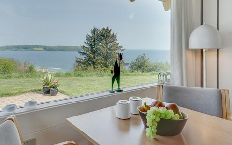 Alya - 200M from the Sea: Blauw, Struik, Verblijf, Groundcover, Tuin, Landgoed, Schaduw, Landscaping, Boerderij, Eco Hotel