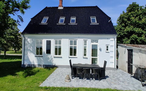 Juuso - 20Km from the Sea: Dak, Huis, Huis, Verblijf, Deur, Siding, Dek, Veranda, Plank, Hardwood