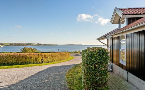 Nica - 100M from the Sea: Dak, Huis, Huis, Verblijf, Siding, Landgoed, Oprit, Garden Gebouwen, Werf, Schuur