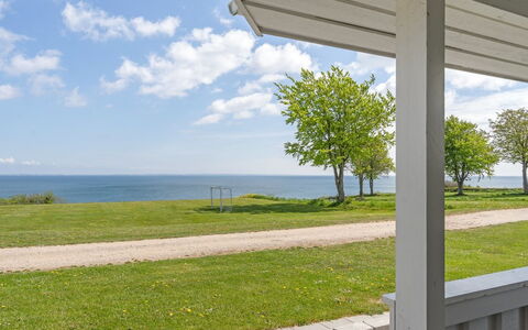 Anastacia - 75M from the Sea: Huis, Huis, Dak, Woongebied, Verblijf, Landgoed, Boerderij, Gazon, Landscaping, Siding