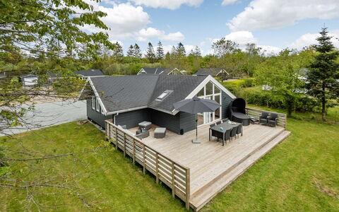 Aleide - 29Km from the Sea: Huis, Verblijf, Siding, Plank, Landgoed, Hardwood, Garden Gebouwen, Veranda, Boerderij