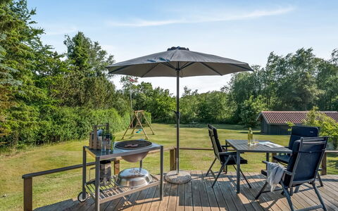 Tecla - 12Km from the Sea: Gras, Grasland, Landschap, Ecoregio, Plain, Plantengemeenschap, Land Lot, Buitenmeubels, Prairie, Shrubland