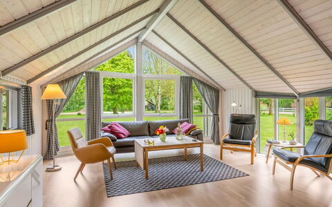Torben - 10Km from the Sea: Plafond, Interieur Ontwerp, Stoel, Woonkamer, Bankstel, Kamerplant, Ontwerp, Hardwood, Houten Vloer