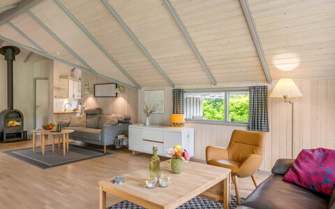 Torben - 10Km from the Sea: Interieur Ontwerp, Meubilair, Flooring, Hout, Plafond, Verdieping, Bankstel, Kamer, Woonkamer, Houten Vloer
