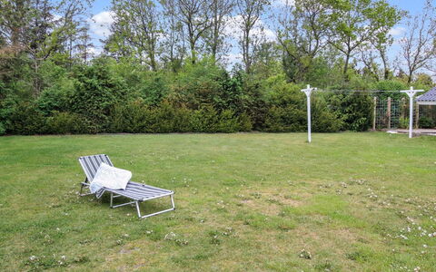 Sebiorn - 300M to the Fjord: Boom, Gras, Struik, Land Lot, Tuin, Gazon, Schaduw, Park, Landscaping