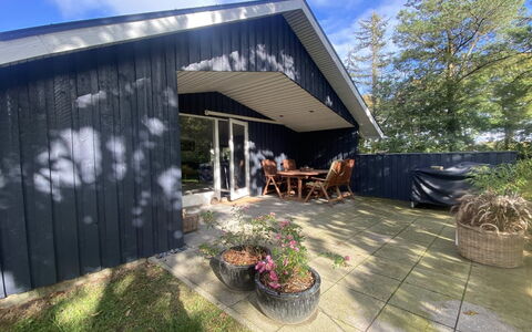 Ottilie - 350M to the Fjord: Huis, Verblijf, Schaduw, Siding, Werf, Backyard, Tuin, Landscaping, Landgoed, Garden Gebouwen
