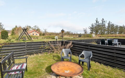 Gizella - 850M to the Fjord: Huis, Dak, Huis, Verblijf, Schuur, Garden Gebouwen, Siding, Werf, Blokhut, Hut