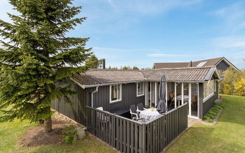 Hope - 350M to the Fjord: Huis, Dak, Huis, Verblijf, Schuur, Garden Gebouwen, Siding, Werf, Blokhut, Hut