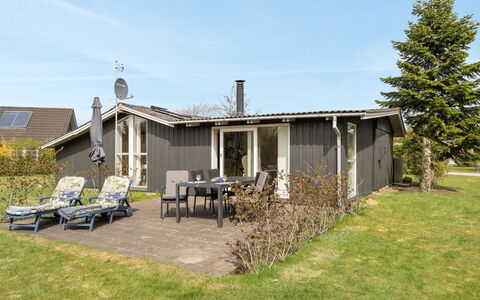 Hope - 350M to the Fjord: Huis, Dak, Huis, Verblijf, Schuur, Garden Gebouwen, Siding, Werf, Blokhut, Hut