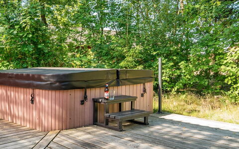 Epke - 250M from the Sea: Huis, Verblijf, Veranda, Siding, Boerderij, Outdoor Structuur