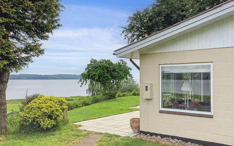 Launo - 150M to the Fjord: Dak, Huis, Huis, Verblijf, Siding, Landgoed, Oprit, Garden Gebouwen, Werf, Schuur