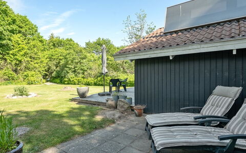 Yngve - 56.5Km from the Sea: Dak, Huis, Huis, Verblijf, Siding, Landgoed, Oprit, Garden Gebouwen, Werf, Schuur