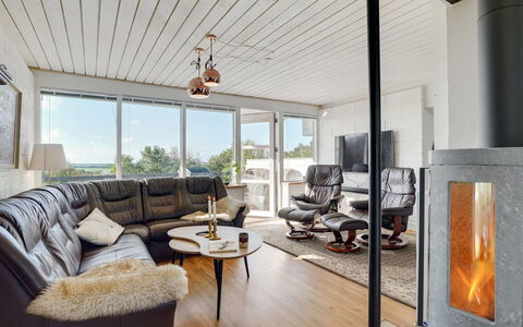 Tomine - 500M to the Fjord: Architectuur, Dak, Huis, Samengesteld Materiaal, Daylighting, Siding, Oprit