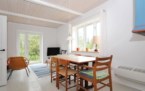 Margrethe - 1.1Km from the Sea: Woongebied, Dak, Voorstad, Oprit, Landgoed, Schoorsteen