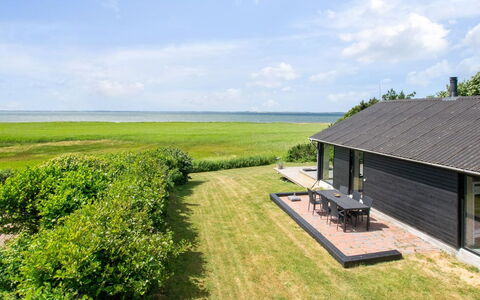Aslag - 150M to the Fjord: Huis, Dak, Huis, Verblijf, Schuur, Garden Gebouwen, Siding, Werf, Blokhut, Hut