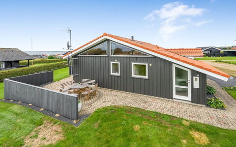Malila - 400M to the Fjord: Huis, Dak, Huis, Verblijf, Schuur, Garden Gebouwen, Siding, Werf, Blokhut, Hut