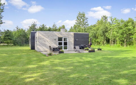 Jarven - 500M to the Fjord: Verdieping, Plafond, Zwembad, Toevlucht, Ontwerp, Stoel, Daylighting, Hotel, Villa, Penthouse