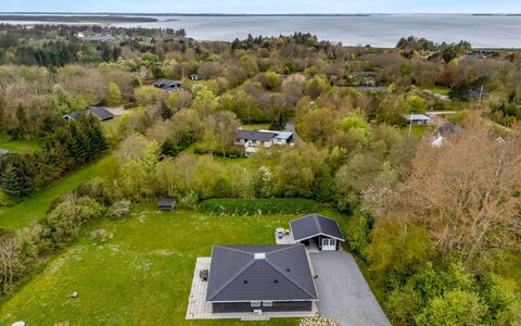 Veijo - 400M to the Fjord: Huis, Dak, Huis, Verblijf, Schuur, Garden Gebouwen, Siding, Werf, Blokhut, Hut