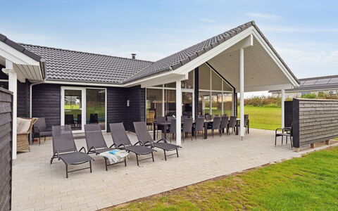 Sibbe - 500M to the Fjord: Dak, Schaduw, Siding, Outdoor Structuur, Veranda