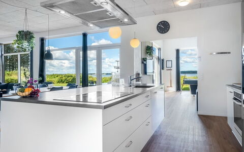 Eloise - 50M to the Fjord: Architectuur, Dak, Huis, Samengesteld Materiaal, Daylighting, Siding, Oprit