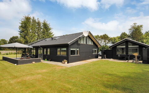 Etly - 600M to the Fjord: Hout, Dak, Architectuur, Huis, Huis, Verblijf, Siding, Hardwood, Helling, Landgoed