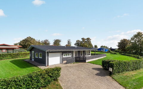 Sylvelin - 400M to the Fjord: Huis, Huis, Woongebied, Dak, Verblijf, Landgoed, Gazon, Tuin, Boerderij, Werf