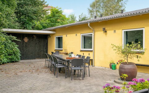 Rina - 30M to the Fjord: Dak, Huis, Land Lot, Huis, Verblijf, Landgoed, Garden Gebouwen, Schaduw, Blokhut, Landscaping
