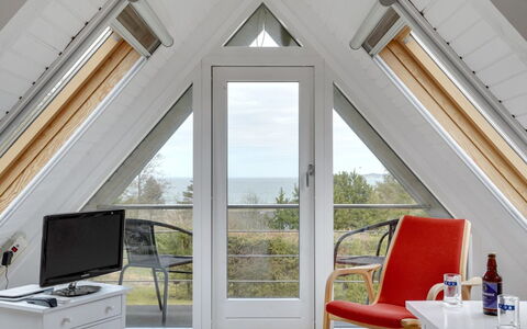 Brunhild - 300M to the Fjord: Dak, Huis, Land Lot, Huis, Verblijf, Landgoed, Garden Gebouwen, Schaduw, Blokhut, Landscaping