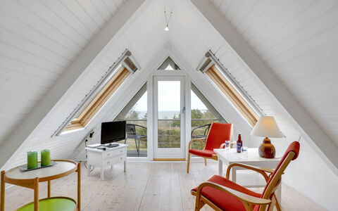 Brunhild - 300M to the Fjord: Dak, Huis, Land Lot, Huis, Verblijf, Landgoed, Garden Gebouwen, Schaduw, Blokhut, Landscaping