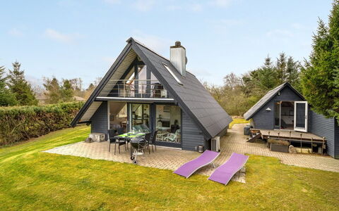 Brunhild - 300M to the Fjord: Dak, Huis, Land Lot, Huis, Verblijf, Landgoed, Garden Gebouwen, Schaduw, Blokhut, Landscaping