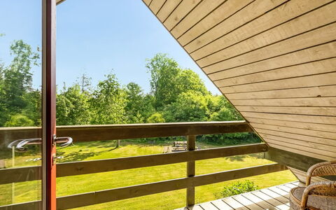 Paale - 200M to the Fjord: Meubilair, Interieur Ontwerp, Flooring, Hout, Verdieping, Plafond, Houten Vloer, Stoel, Tafel, Verlichting