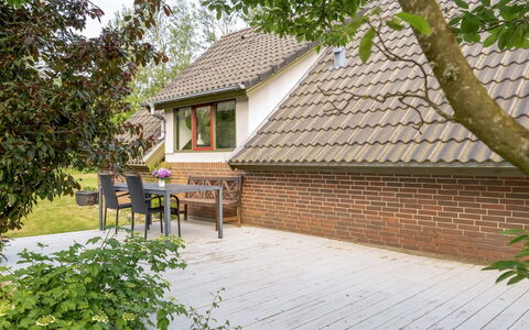 Paale - 200M to the Fjord: Meubilair, Interieur Ontwerp, Flooring, Hout, Verdieping, Plafond, Houten Vloer, Stoel, Tafel, Verlichting
