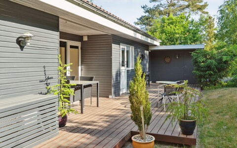 Amai - 1.5Km from the Sea: Dak, Huis, Huis, Verblijf, Siding, Landgoed, Oprit, Garden Gebouwen, Werf, Schuur