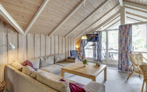 Dedo - 300M from the Sea: Dak, Huis, Land Lot, Huis, Verblijf, Landgoed, Garden Gebouwen, Schaduw, Blokhut, Landscaping