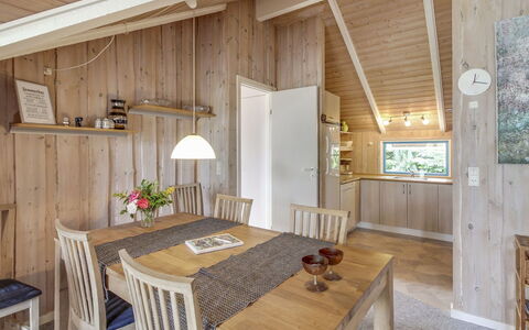 Dedo - 300M from the Sea: Dak, Huis, Land Lot, Huis, Verblijf, Landgoed, Garden Gebouwen, Schaduw, Blokhut, Landscaping