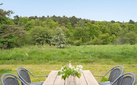 Aris - 480M from the Sea: Dak, Huis, Huis, Verblijf, Siding, Landgoed, Oprit, Garden Gebouwen, Werf, Schuur