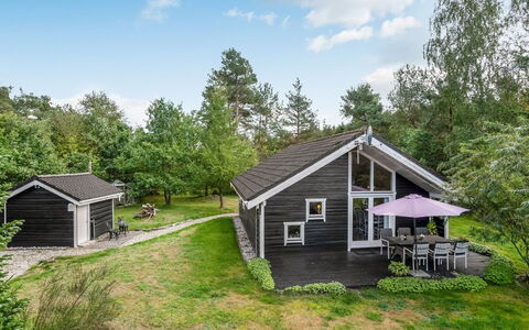 Fiallar - 7.5Km from the Sea: Woongebied, Dak, Voorstad, Oprit, Landgoed, Schoorsteen