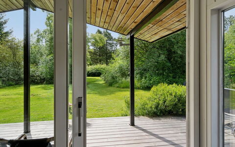 Skjold - 600M from the Sea: Verblijf, Huis, Huis, Dak, Veranda, Landgoed, Siding, Garden Gebouwen, Boerderij, Werf
