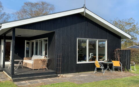 Norell - 800M from the Sea: Thatching, Verblijf, Huis, Dak, Huis, Boerderij, Hut, Landgoed, Dorp