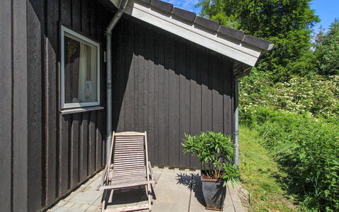 Ernestina - 500M from the Sea: Zwembad, Buitenmeubels, Meubilair, Toevlucht, Flagstone, Eco Hotel, Schaduw, Stoel, Vrije Tijd, Landgoed