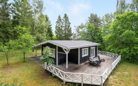 Belenda: Zwembad, Buitenmeubels, Meubilair, Toevlucht, Flagstone, Eco Hotel, Schaduw, Stoel, Vrije Tijd, Landgoed
