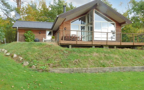 Piia - 800M from the Sea: Verblijf, Huis, Veranda, Siding, Landgoed, Boerderij, Garden Gebouwen, Werf, Hardwood, Backyard