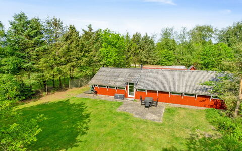 Feliza - from the Sea: Zwembad, Buitenmeubels, Meubilair, Toevlucht, Flagstone, Eco Hotel, Schaduw, Stoel, Vrije Tijd, Landgoed