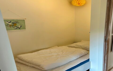 Joosua - 400M from the Sea: Bed, Slaapkamer, Hout, Verdieping, Interieur Ontwerp, Flooring, Laken, Bedding, Bed Frame, Meubilair