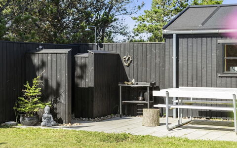 Sheyla - 150M from the Sea: Verblijf, Schuur, Hut, Boerderij, Prairie, Keet, Schuur, Blokhut, Garden Gebouwen